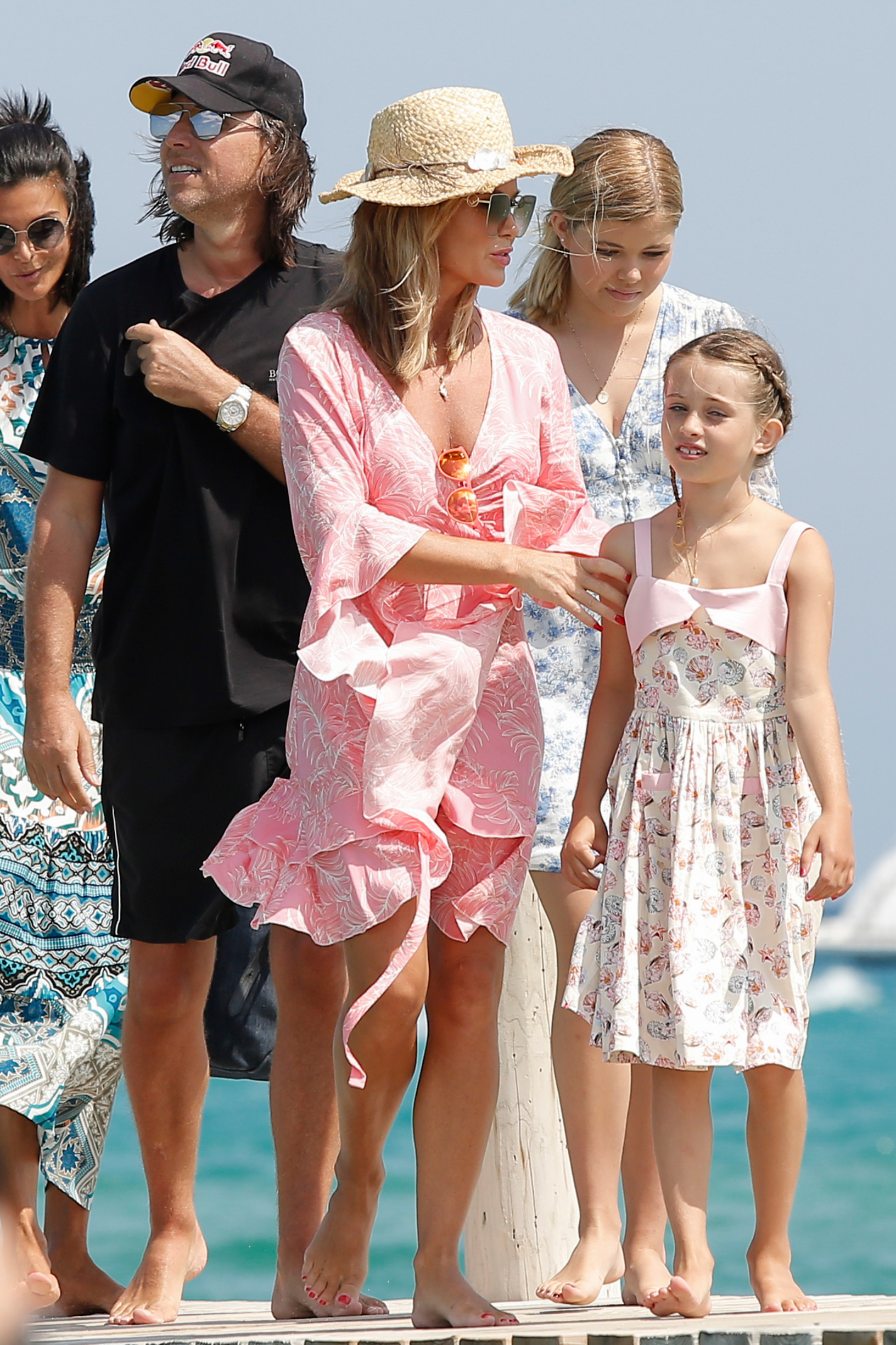 July 23rd, 2020 - Saint Tropez

Amanda Holden Chris Hughes arriving at Club 55

****** BYLINE MUST READ : © Spread Pictures ******

****** No Web Usage before agreement ******

******Please hide the children's faces prior to the publication******

****** Stricly No Mobile Phone Application or Apps use without our Prior Agreement ******

Enquiries at photo@spreadpictures.com,Image: 546608357, License: Rights-managed, Restrictions: WORLDWIDE, Model Release: no, Credit line: MCC / Spread Pictures / Profimedia